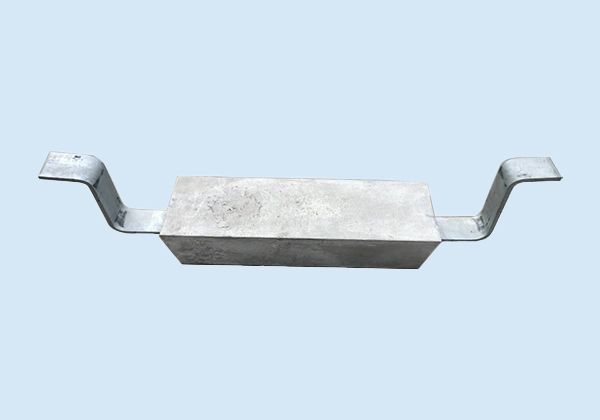 儲罐內(nèi)常用鋅合金犧牲陽極